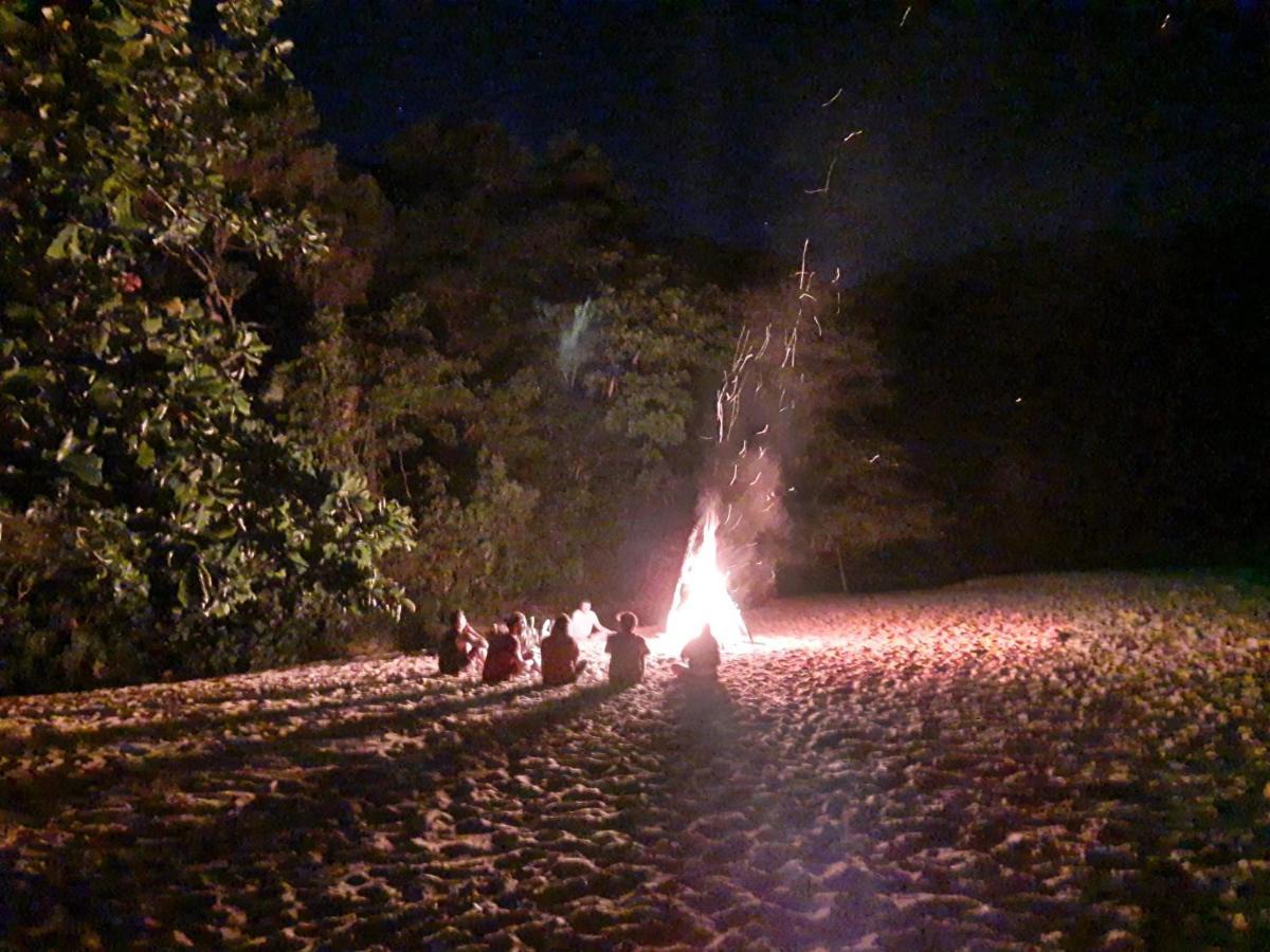 Hostel Tropico De Capricornio - Tenorio ウバトゥバ エクステリア 写真